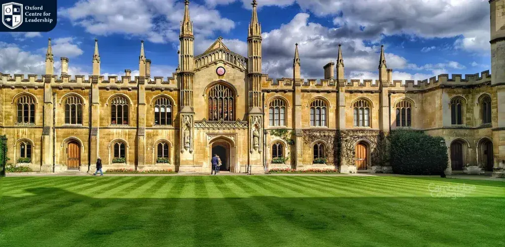 A Cambridge college court