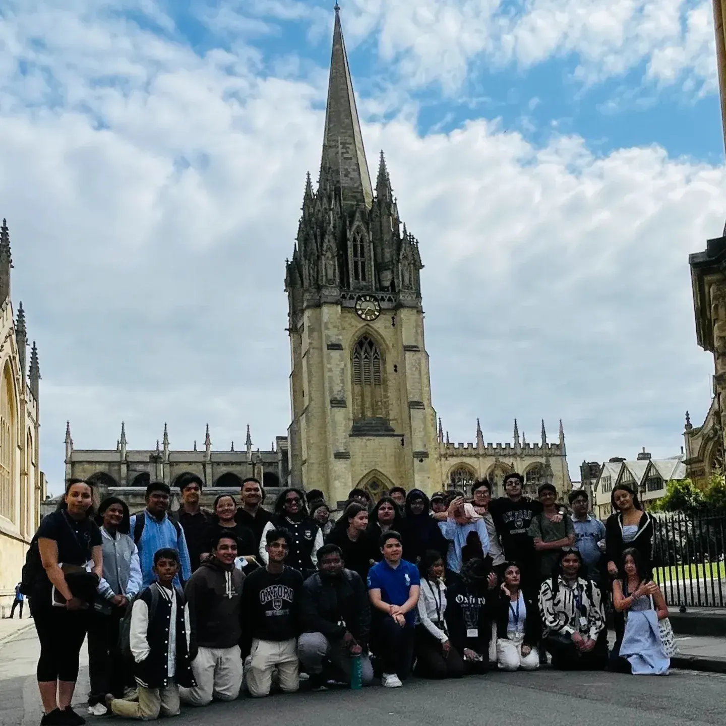 Oxford Summer Programme students in Radcliffe Square, Oxford, in front of the University Church of St Mary
